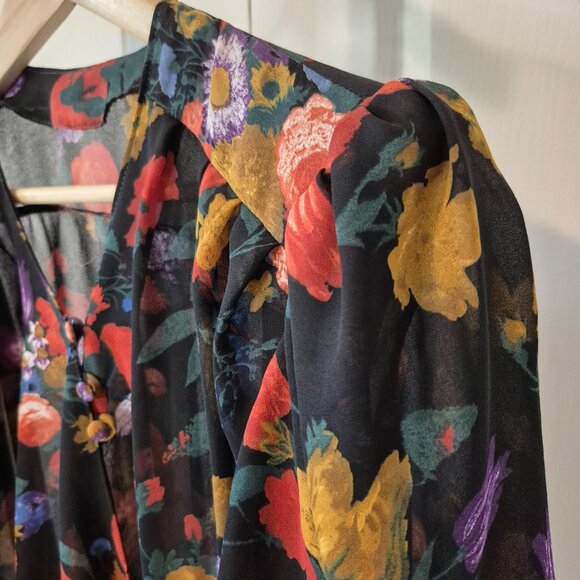 Vintage 80s-90s 1940s-Inspired Sheer Floral Top | Diagonal Buttons | M–L - Picture 2 of 8